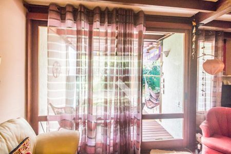 Sala  de casa de condomínio para alugar com 3 quartos, 240m² em Centro de Apoio I (alphaville), Santana de Parnaíba