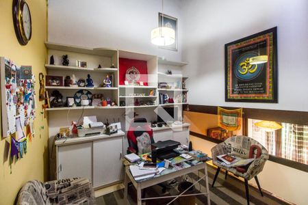 Escritório de casa de condomínio para alugar com 3 quartos, 240m² em Centro de Apoio I (alphaville), Santana de Parnaíba