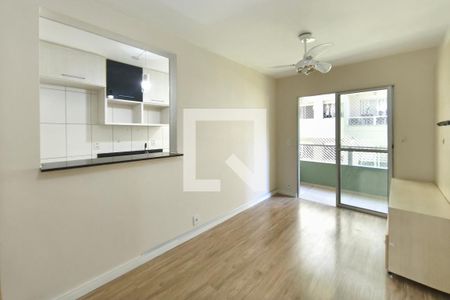 Sala de apartamento para alugar com 3 quartos, 65m² em Jardim Nova Europa, Campinas