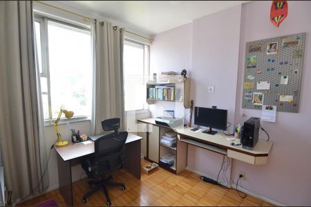 Quarto 1 de apartamento à venda com 3 quartos, 110m² em Tijuca, Rio de Janeiro