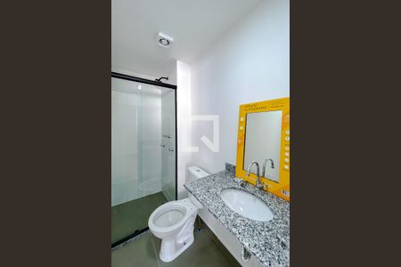 Banheiro de kitnet/studio para alugar com 1 quarto, 32m² em Mooca, São Paulo