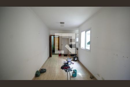Sala de apartamento para alugar com 2 quartos, 94m² em Vila Pires, Santo André