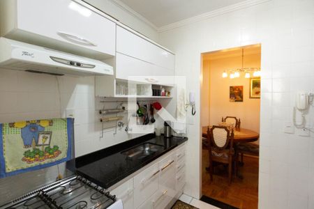 Cozinha de apartamento para alugar com 2 quartos, 86m² em Itaim Bibi, São Paulo