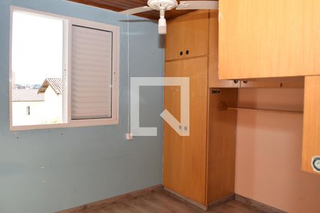 Quarto 1 de apartamento para alugar com 2 quartos, 47m² em Jardim Guaruja, Embu das Artes