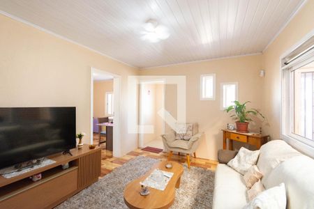 Casa à venda com 4 quartos, 140m² em Fátima, Canoas