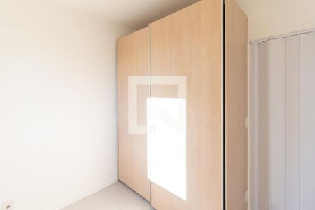 Quarto 2 de apartamento para alugar com 2 quartos, 65m² em Vila Osasco, Osasco