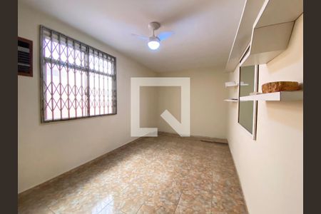 Casa à venda com 4 quartos, 400m² em Del Castilho, Rio de Janeiro