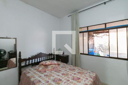 Casa à venda com 3 quartos, 620m² em Floramar, Belo Horizonte