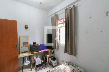 Casa à venda com 3 quartos, 620m² em Floramar, Belo Horizonte