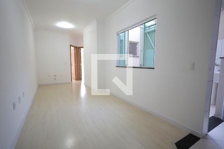 Sala de apartamento para alugar com 2 quartos, 62m² em Vila Assunção, Santo André