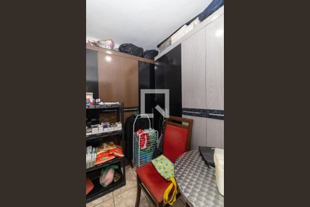 Quarto 2 de casa à venda com 2 quartos, 160m² em Realengo, Rio de Janeiro