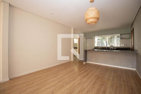 Sala de casa para alugar com 3 quartos, 135m² em Q B2, Brasília