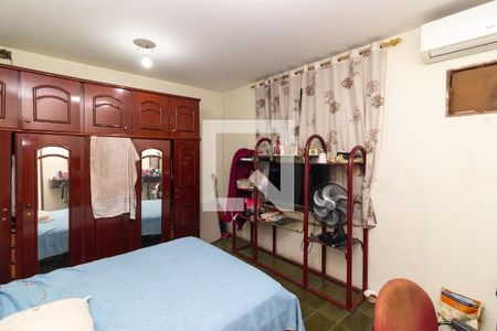 Quarto 1 de casa à venda com 4 quartos, 225m² em Realengo, Rio de Janeiro