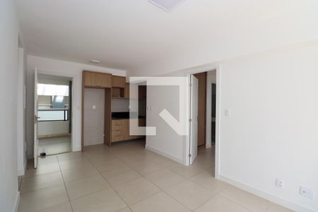 Sala de apartamento para alugar com 2 quartos, 70m² em Stella Maris, Salvador