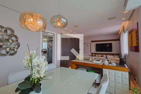 Apartamento à venda com 4 quartos, 112m² em Coracao de Jesus, Belo Horizonte