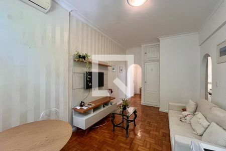 Sala  de apartamento para alugar com 1 quarto, 54m² em Leblon, Rio de Janeiro