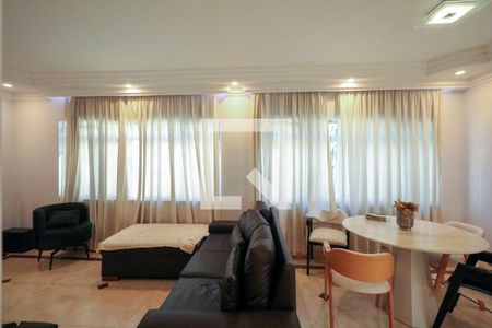 Sala de casa à venda com 4 quartos, 400m² em Centro, Diadema