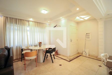 Sala de casa à venda com 4 quartos, 400m² em Centro, Diadema