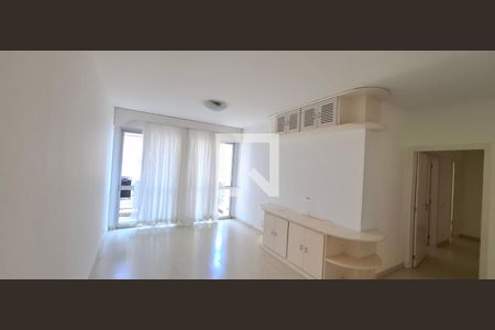 Sala de apartamento para alugar com 3 quartos, 140m² em Centro, Ribeirão Preto