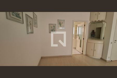 Sala de apartamento para alugar com 3 quartos, 140m² em Centro, Ribeirão Preto