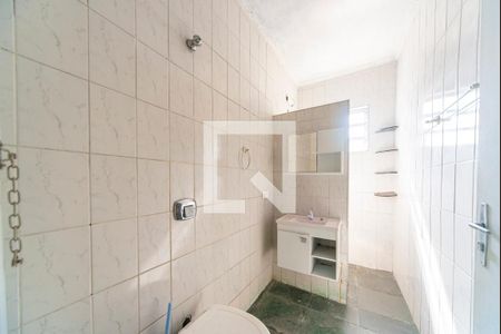 Banheiro  de casa à venda com 3 quartos, 161m² em Vila Apiai, Santo André