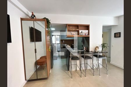 sala de apartamento à venda com 2 quartos, 63m² em Santo Antônio, Belo Horizonte