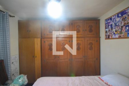 Quarto 1 de apartamento para alugar com 2 quartos, 50m² em Centro, Nova Iguaçu