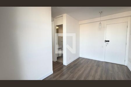 Sala de apartamento para alugar com 2 quartos, 50m² em Jardim Sabara, São Paulo