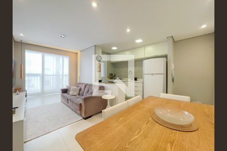 Sala de apartamento à venda com 2 quartos, 56m² em Bela Vista, Osasco