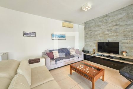 Apartamento para alugar com 3 quartos, 158m² em Parque Enseada, Guarujá