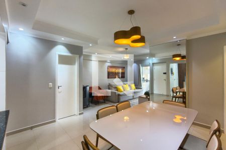 Sala de apartamento para alugar com 3 quartos, 116m² em Guilhermina, Praia Grande