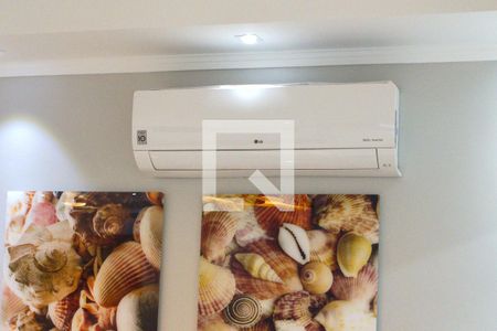 Sala de apartamento para alugar com 3 quartos, 116m² em Guilhermina, Praia Grande