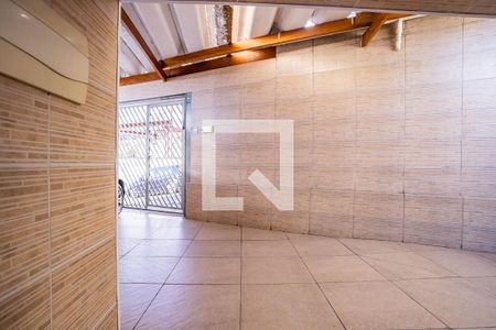 Vista Sala de casa à venda com 3 quartos, 140m² em Vila Marina, São Paulo