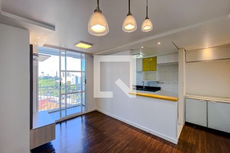 Sala de apartamento para alugar com 2 quartos, 50m² em Alto do Pari, São Paulo