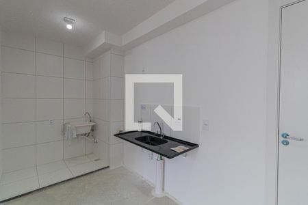 Sala/Cozinha/Área de Serviço  de apartamento à venda com 2 quartos, 34620m² em Cidade Nova São Miguel, São Paulo