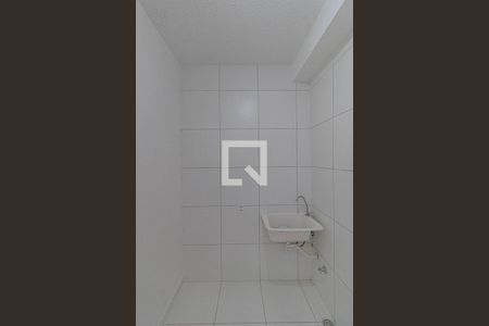 Sala/Cozinha/Área de Serviço  de apartamento à venda com 2 quartos, 34620m² em Cidade Nova São Miguel, São Paulo