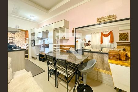 Sala de Jantar de casa para alugar com 2 quartos, 100m² em São João do Rio Vermelho, Florianópolis