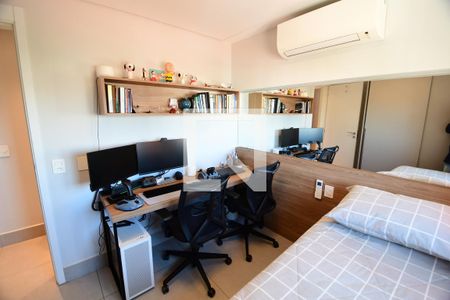 Quarto 1 de apartamento à venda com 2 quartos, 68m² em Taquaral, Campinas