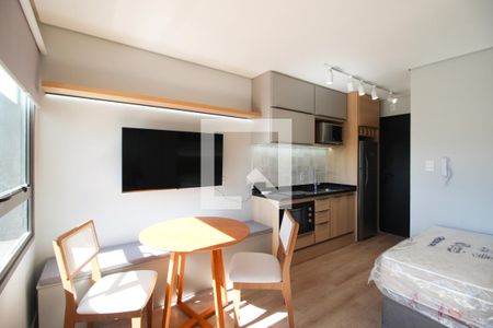 Suíte  de kitnet/studio para alugar com 1 quarto, 25m² em Indianópolis, São Paulo