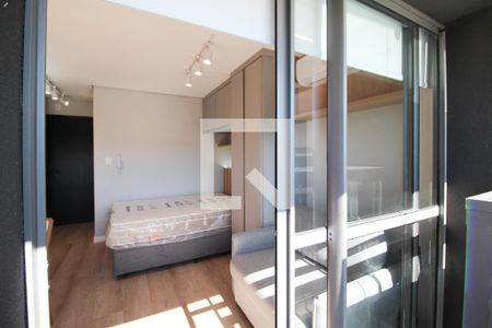 Varanda de kitnet/studio para alugar com 1 quarto, 25m² em Indianópolis, São Paulo