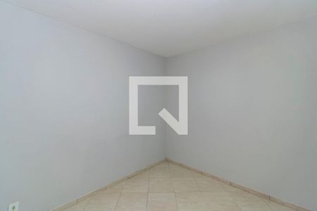 Quarto 1 de casa para alugar com 2 quartos, 100m² em Vila Kosmos, Rio de Janeiro