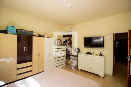 Quarto 1 de casa à venda com 6 quartos, 384m² em Industrial, Contagem