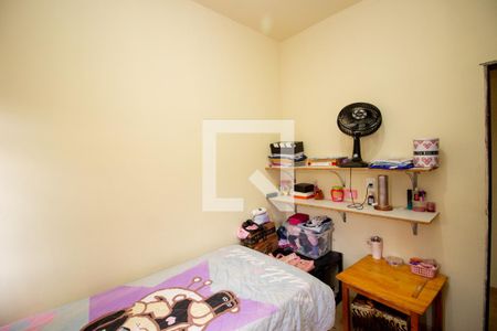 Quarto 2 de casa à venda com 6 quartos, 384m² em Industrial, Contagem