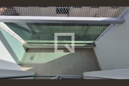 Sala de apartamento à venda com 2 quartos, 96m² em Jardim Santo Alberto, Santo André