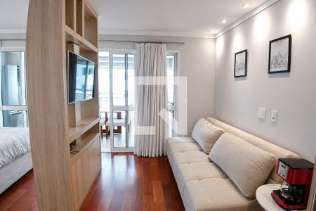 Sala - Dormitório de kitnet/studio para alugar com 1 quarto, 41m² em Bela Vista, São Paulo