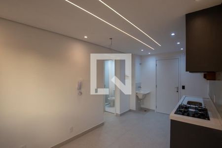 SALA - COZINHA - AREA DE SERVIÇO de apartamento para alugar com 2 quartos, 33m² em Jardim Celeste, São Paulo