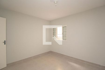 Quarto 2 de casa para alugar com 2 quartos, 136m² em Vila Bruna, São Paulo