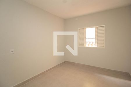 Quarto 1 de casa para alugar com 2 quartos, 136m² em Vila Bruna, São Paulo