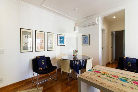 Sala de apartamento à venda com 2 quartos, 69m² em Vila Romana, São Paulo