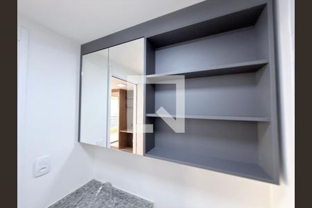 Banheiro de kitnet/studio para alugar com 1 quarto, 29m² em Mooca, São Paulo